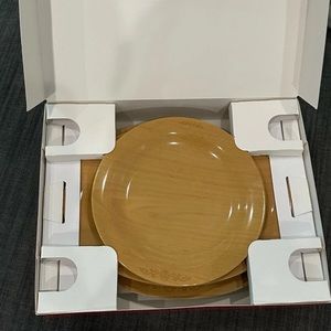 Super Nintendo World Universal Studios Toadstool Cafe Collectible Plateware Set